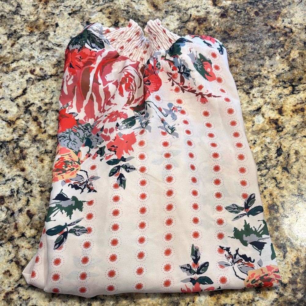 Floral Patterned Blouse - Picture 1 of 4